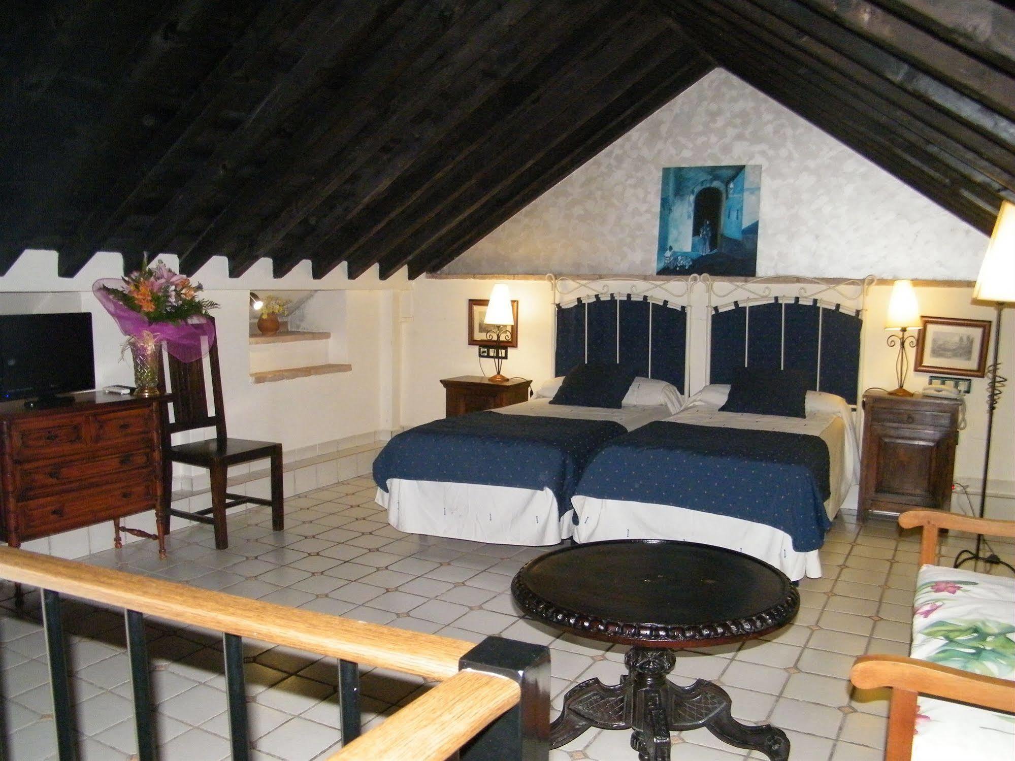 Hotel Rosa De Oro Гранада Экстерьер фото