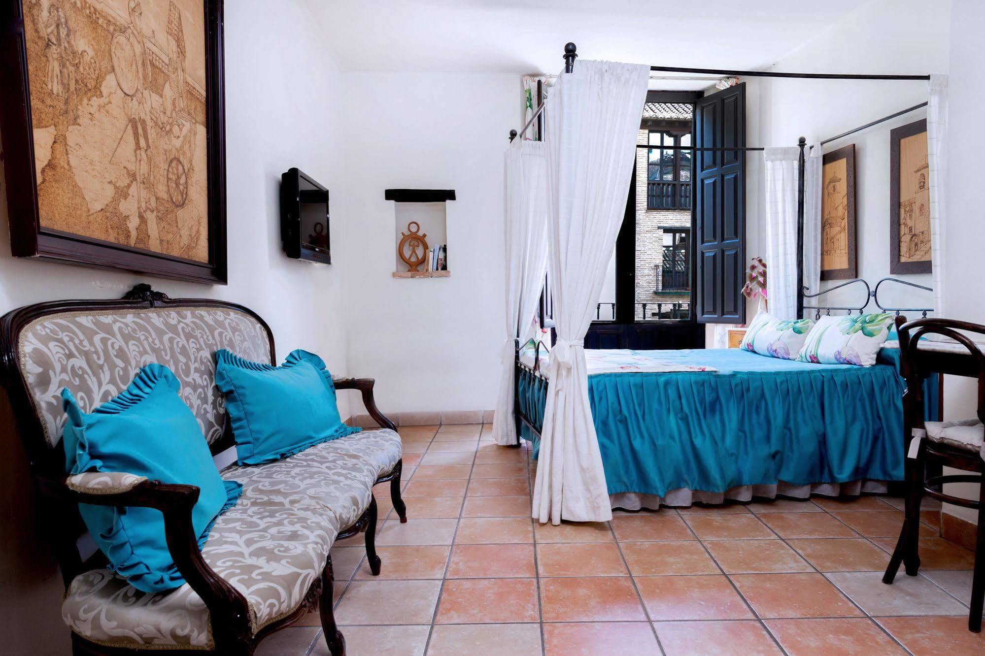 Hotel Rosa De Oro Гранада Экстерьер фото