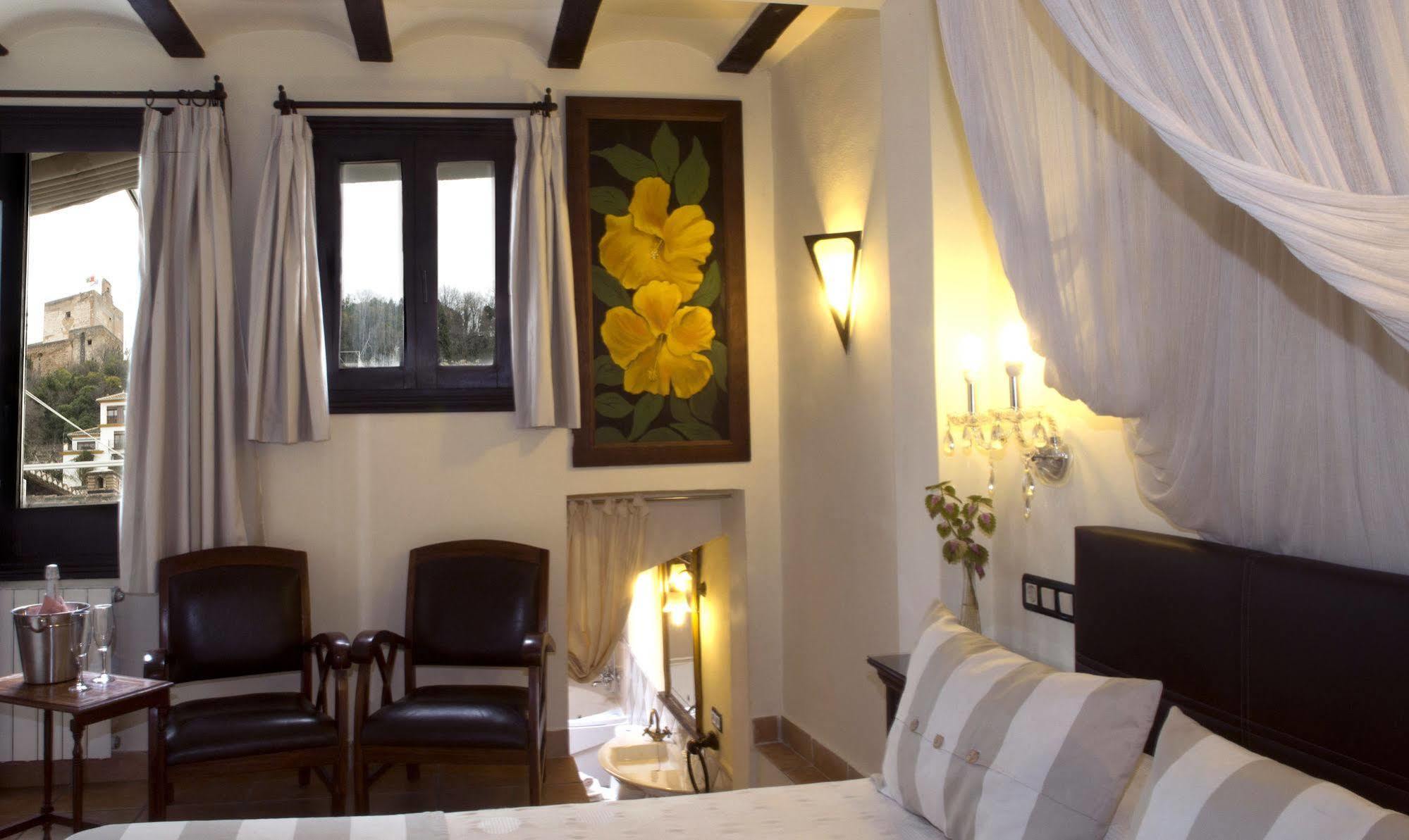 Hotel Rosa De Oro Гранада Экстерьер фото