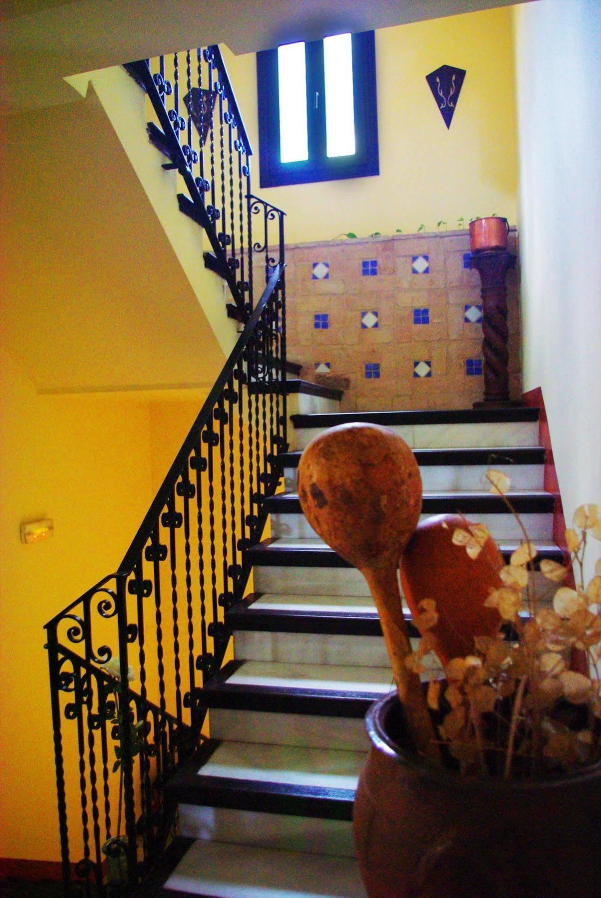 Hotel Rosa De Oro Гранада Экстерьер фото
